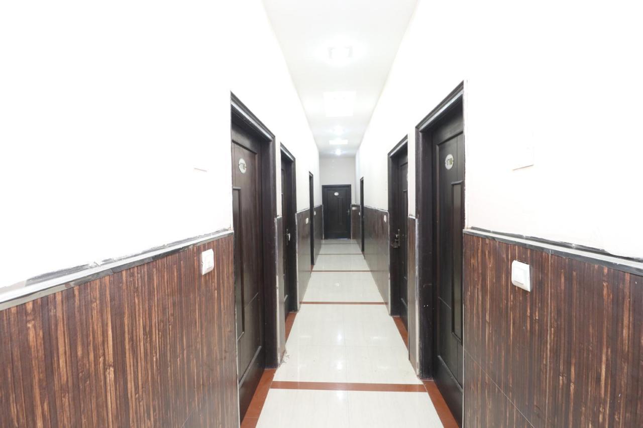 Spot On 43045 Hotel Vivek Plaza Shāhpur Zewnętrze zdjęcie